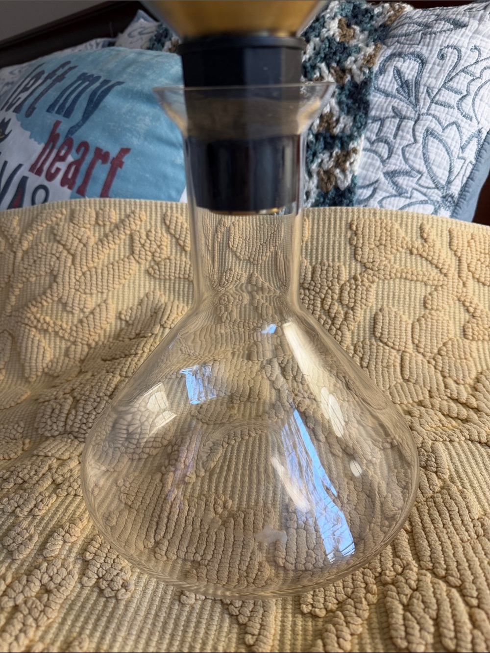 PREOWNED Rabbit ® RBT Wine Decanter